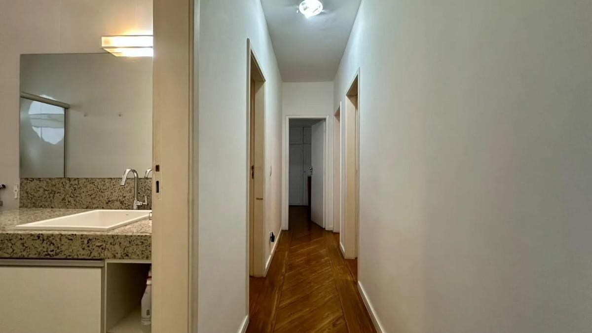 Cobertura, Luxemburgo, 4 Quartos, 2 Vagas, 1 Suíte
