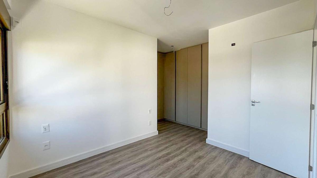 Apartamento, Santa Efigênia, 3 Quartos, 2 Vagas, 3 Suítes