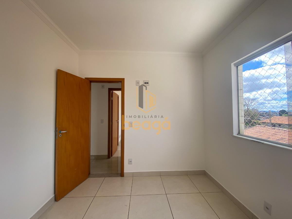 Apartamento, Serrano, 3 Quartos, 2 Vagas, 1 Suíte