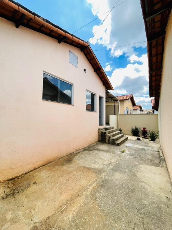 Casa, Floresta Encantada, 2 Quartos, 1 Vaga