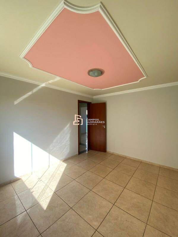 Casa, Milionários, 3 Quartos, 2 Vagas