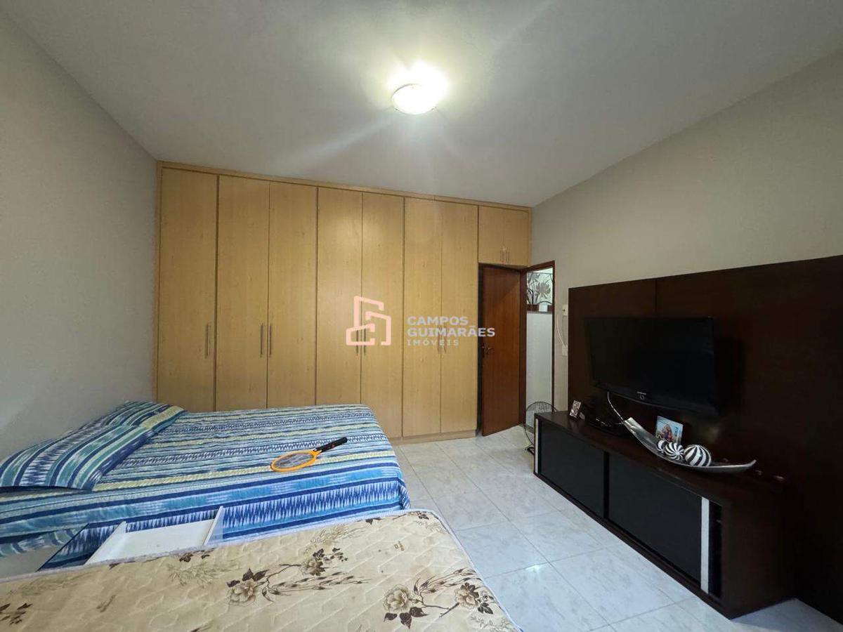 Casa, Quintas da Lagoa, 2 Quartos, 7 Vagas, 1 Suíte