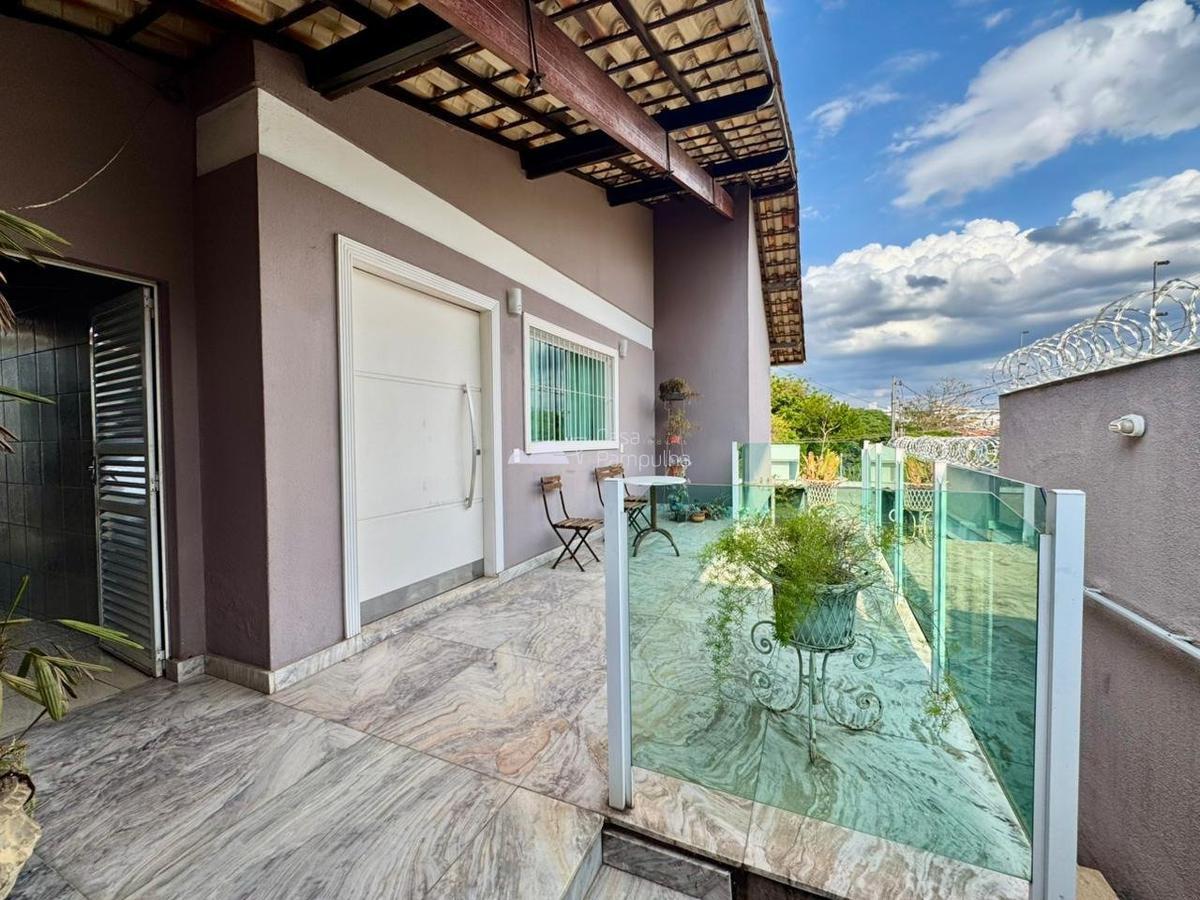 Casa, Itapoã, 4 Quartos, 3 Vagas, 1 Suíte