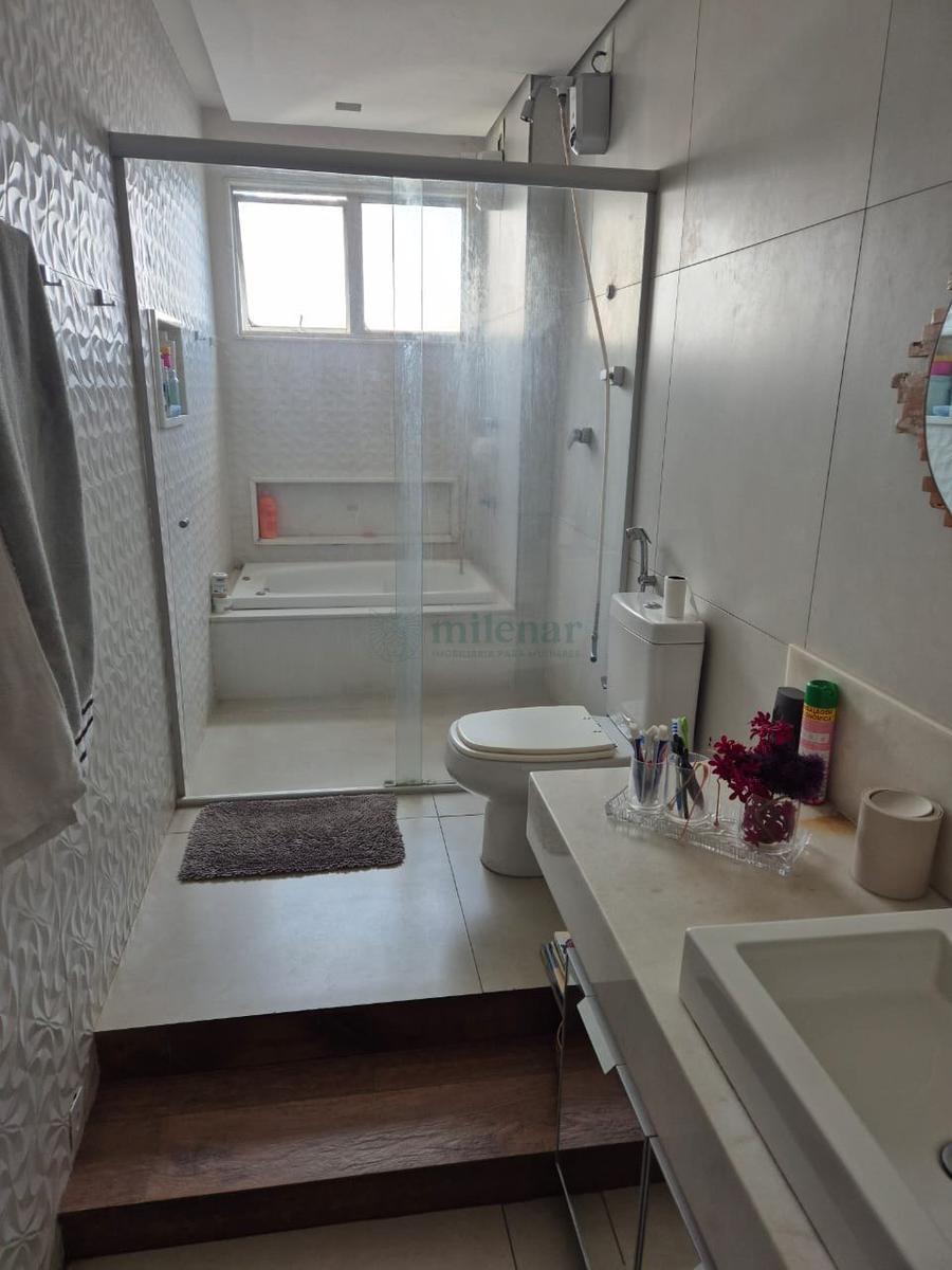 Apartamento, Luxemburgo, 4 Quartos, 3 Vagas, 1 Suíte