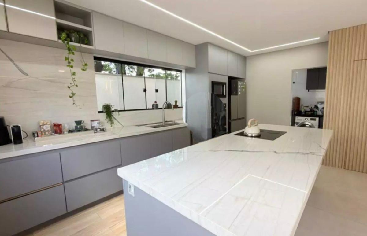 Casa, Santa Helena, 3 Quartos, 2 Vagas, 1 Suíte