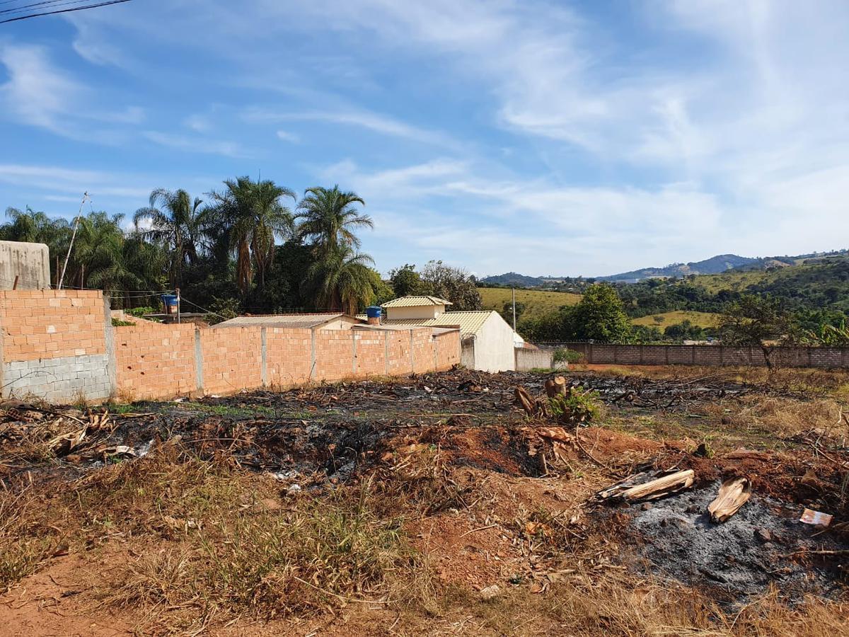 Lote, Planalto, 0 Quarto, 0 Vaga