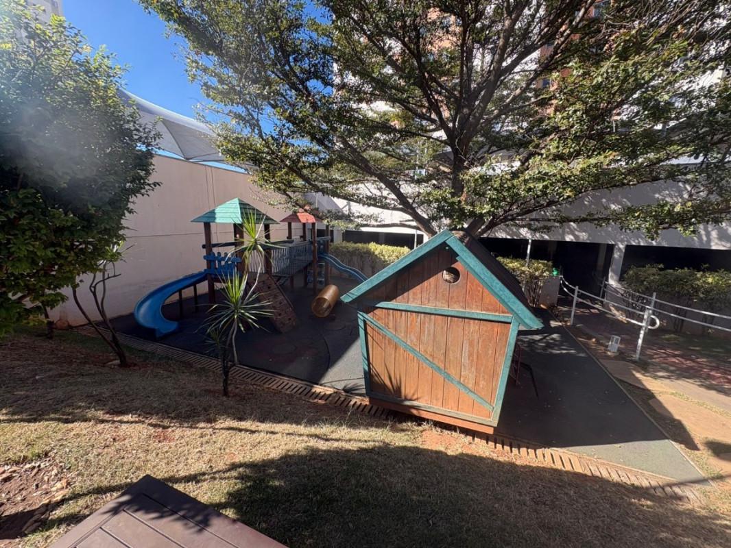 Apartamento, Serrano, 3 Quartos, 2 Vagas, 1 Suíte
