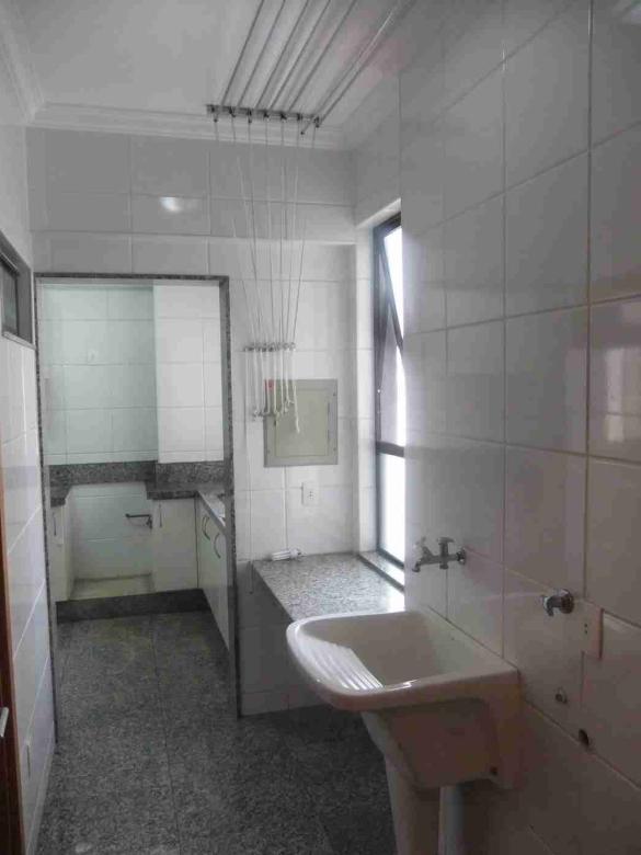 Apartamento, Funcionários, 3 Quartos, 2 Vagas, 1 Suíte