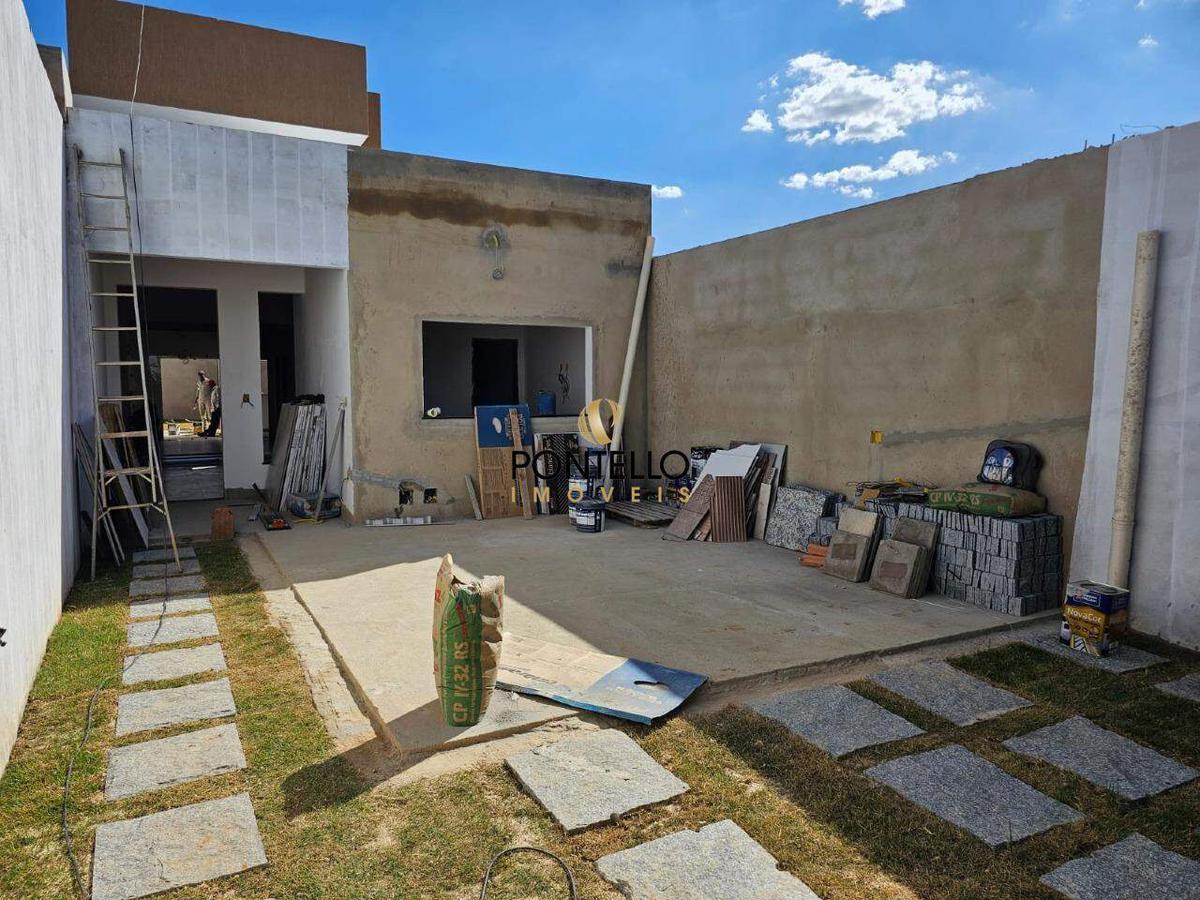 Casa, Jardim Europa, 3 Quartos, 2 Vagas, 1 Suíte