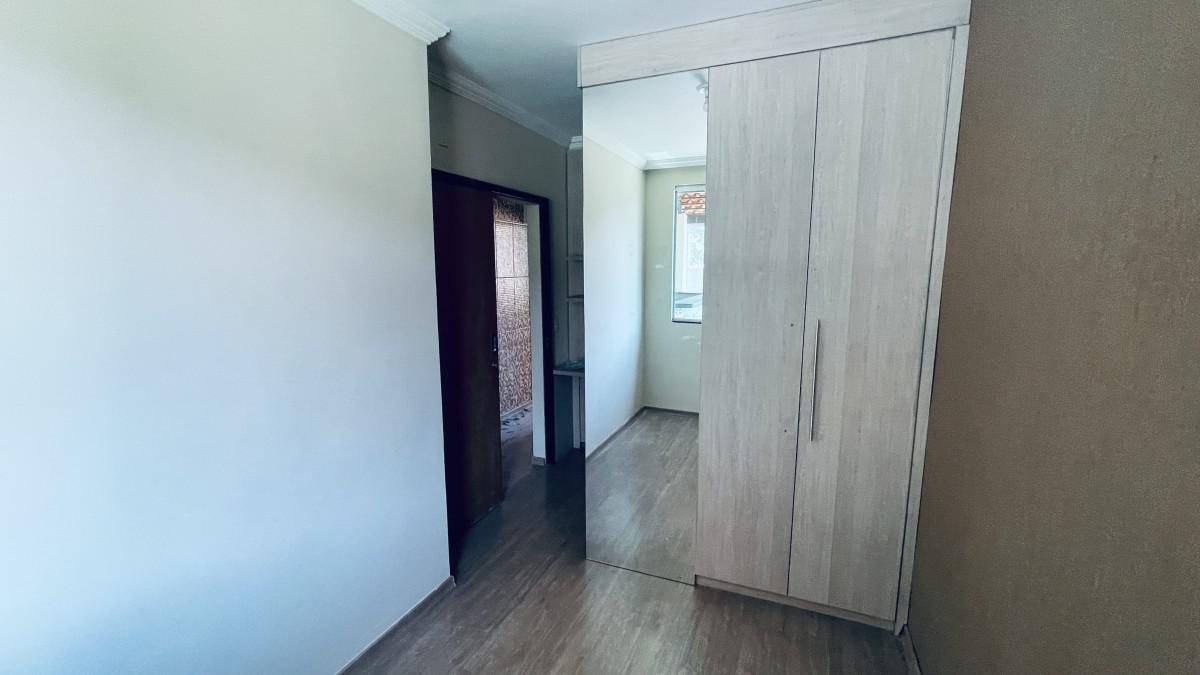 Casa, Nacional, 2 Quartos, 1 Vaga