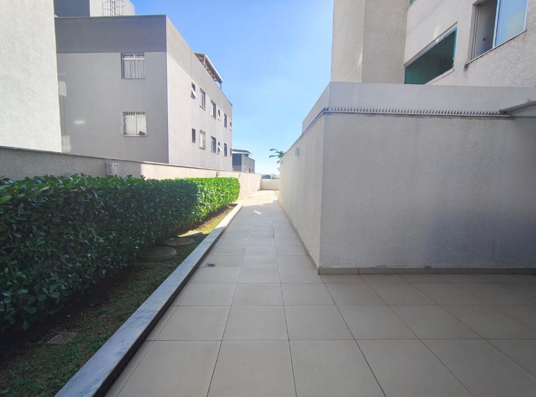 Apartamento, Cinquentenário, 2 Quartos, 1 Vaga