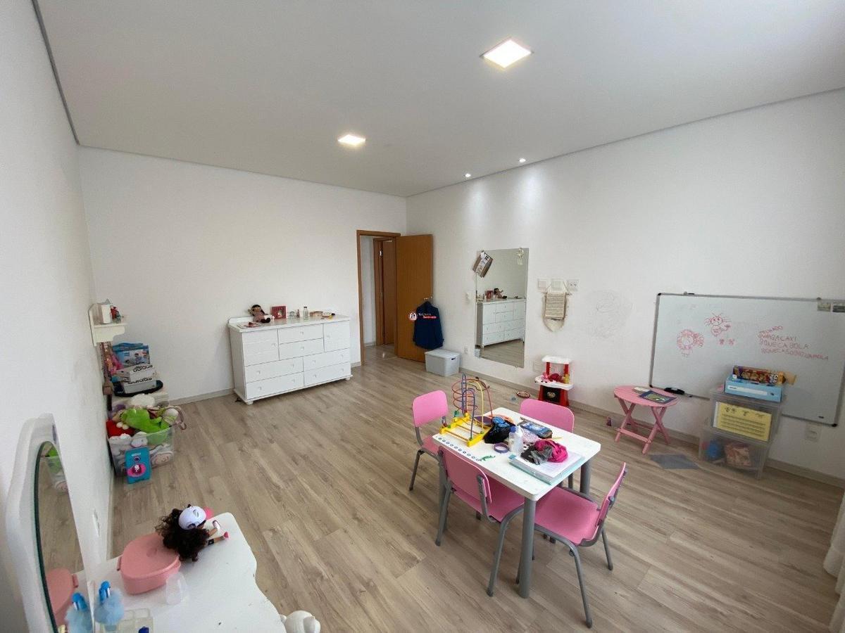 Casa, São José, 4 Quartos, 2 Vagas