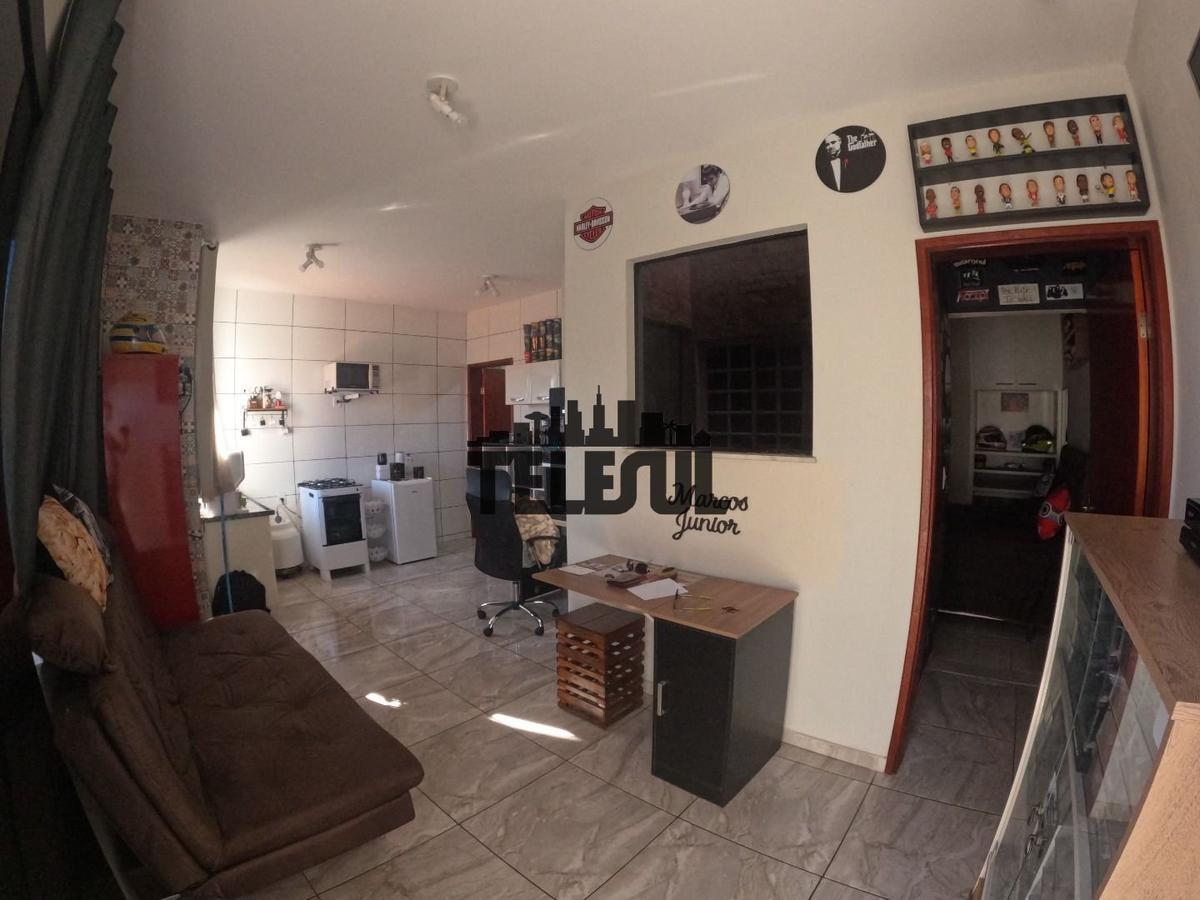 Casa, Pinheiros, 4 Quartos, 2 Vagas, 1 Suíte