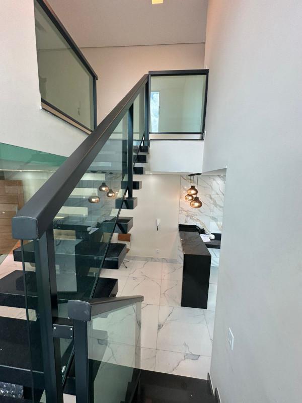 Casa, Espírito Santo, 3 Quartos, 4 Vagas, 1 Suíte