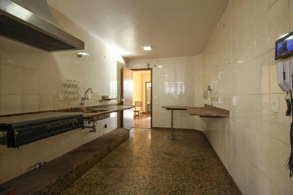 Apartamento, Funcionários, 4 Quartos, 3 Vagas, 1 Suíte