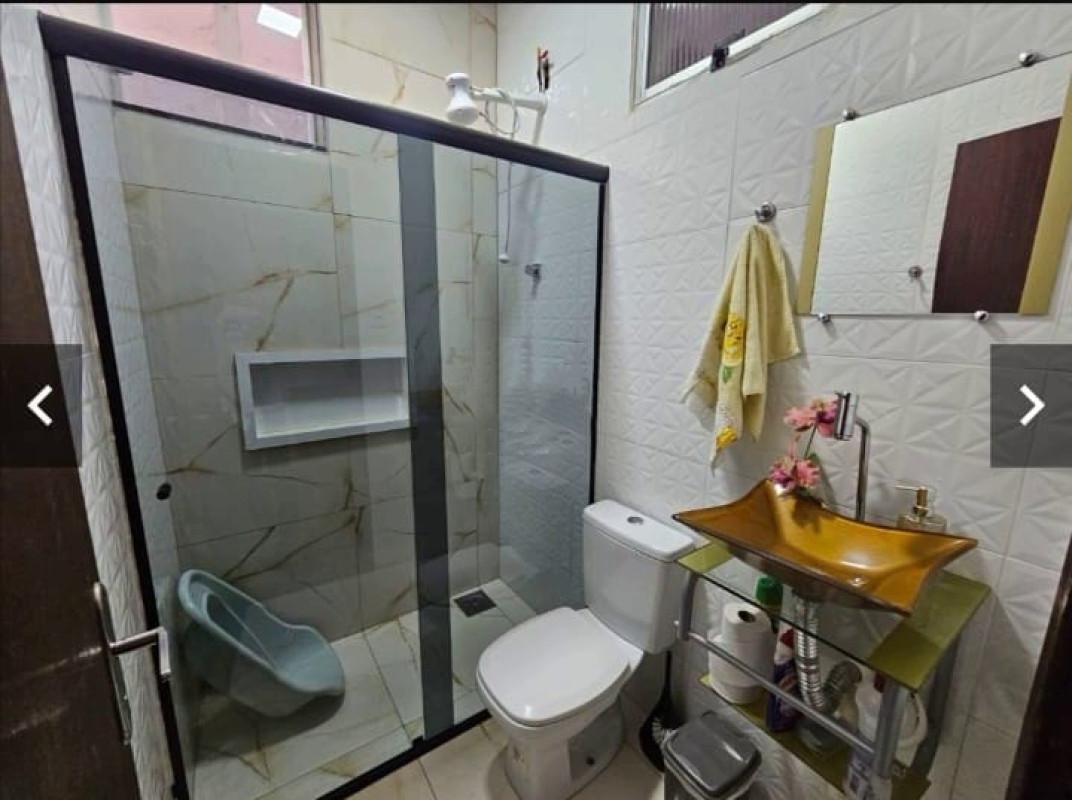 Casa, Monte Verde, 2 Quartos, 2 Vagas, 1 Suíte