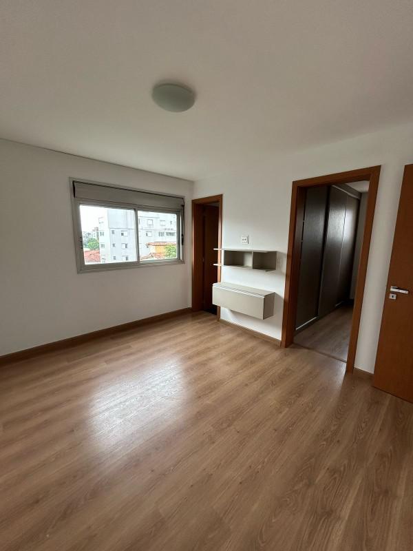 Cobertura, São José, 3 Quartos, 4 Vagas, 3 Suítes