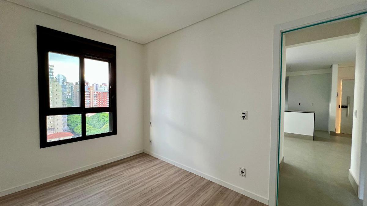 Apartamento, Funcionários, 2 Quartos, 2 Vagas, 1 Suíte