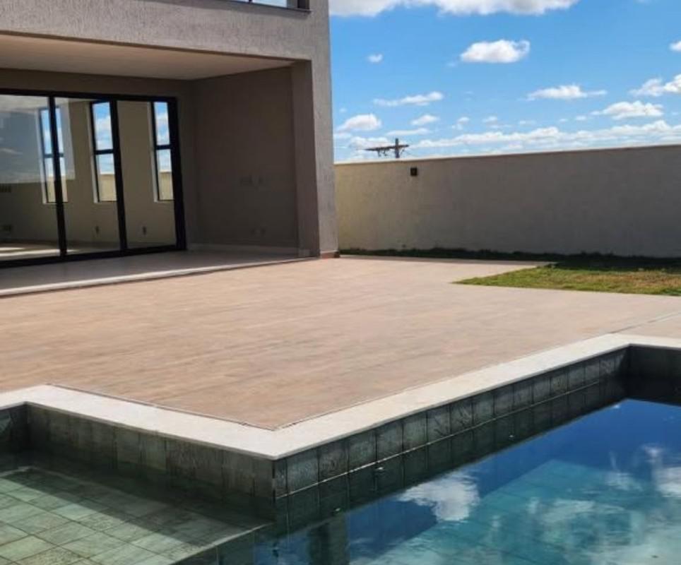 Casa, Gran Park, 5 Quartos, 2 Vagas, 3 Suítes