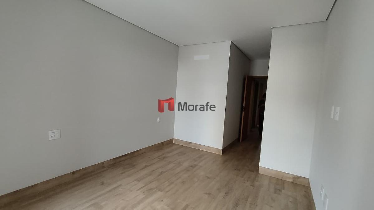 Casa, Jaraguá, 4 Quartos, 3 Vagas, 1 Suíte