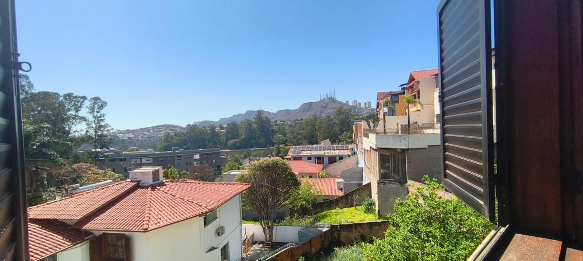 Casa, Santa Lúcia, 6 Quartos, 3 Vagas, 1 Suíte