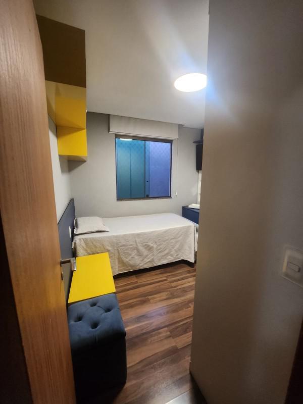 Casa, Cabral, 3 Quartos, 4 Vagas, 1 Suíte