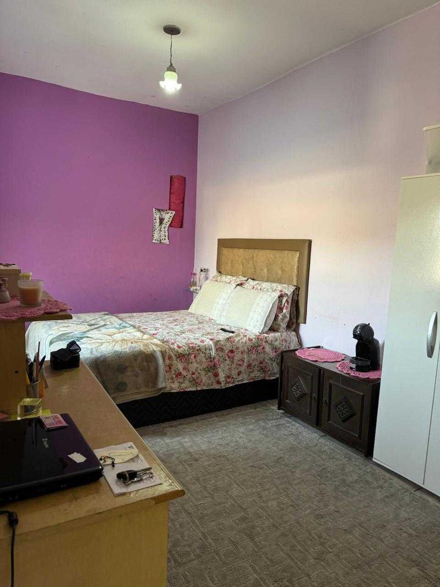 Casa, Novo Santa Cecília (barreiro), 4 Quartos, 3 Vagas, 4 Suítes