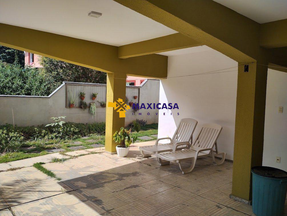 Casa, Nacional, 4 Quartos, 6 Vagas, 1 Suíte