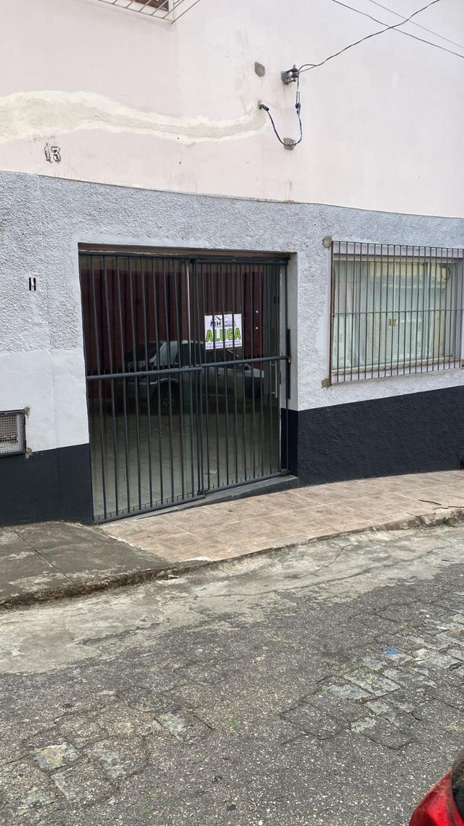 Quitinete, Centro, 2 Quartos, 0 Vaga