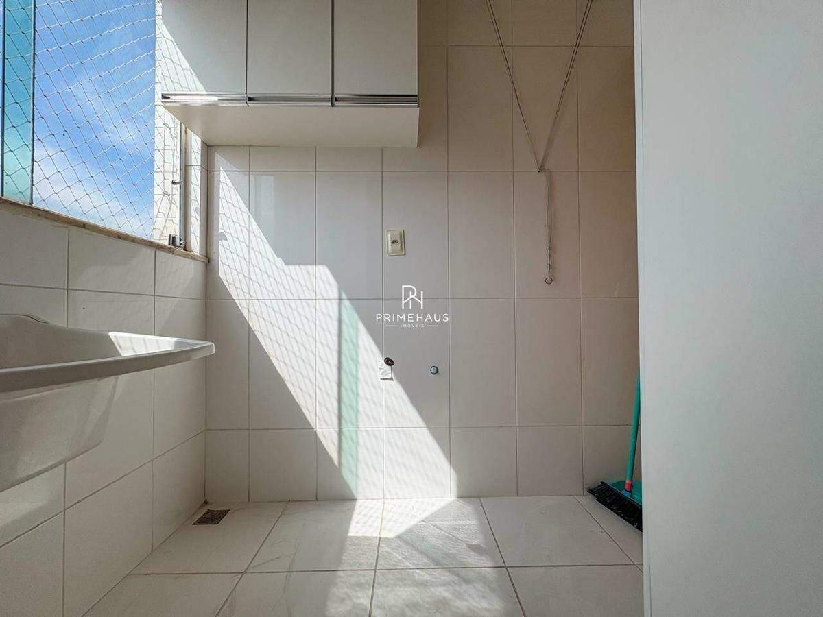 Apartamento, Miramar (barreiro), 3 Quartos, 2 Vagas, 1 Suíte