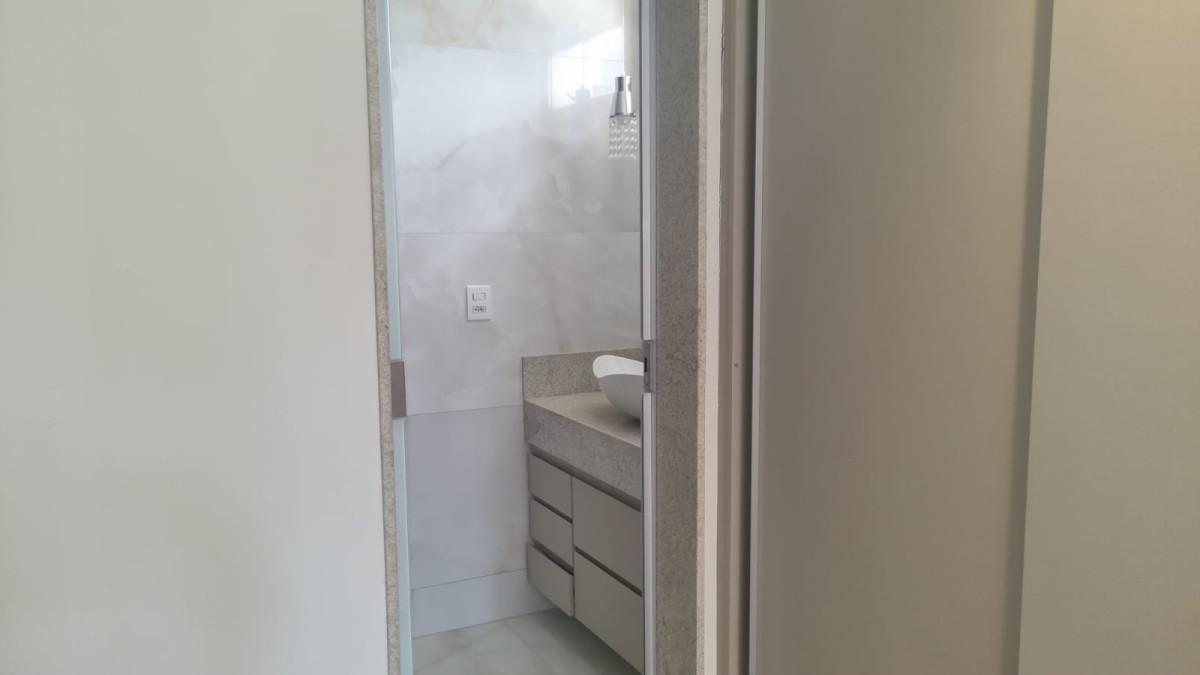 Cobertura, Serra, 5 Quartos, 3 Vagas, 2 Suítes