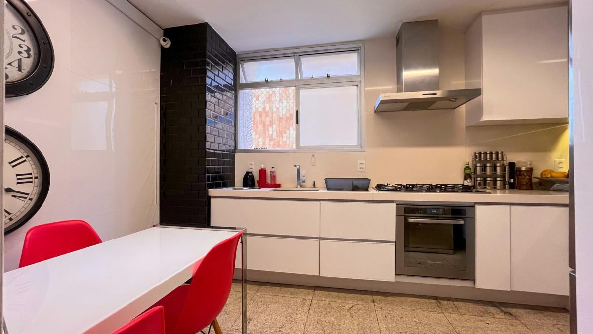 Apartamento, Anchieta, 4 Quartos, 2 Vagas, 1 Suíte