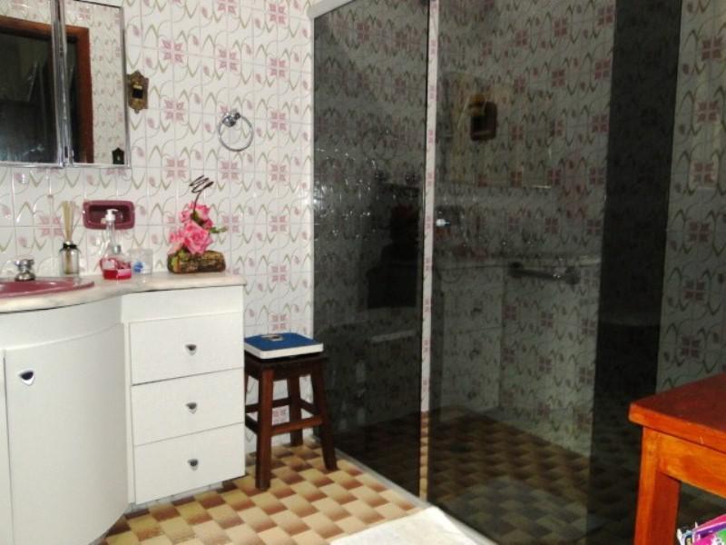 Casa, Sagrada Família, 4 Quartos, 2 Vagas, 2 Suítes