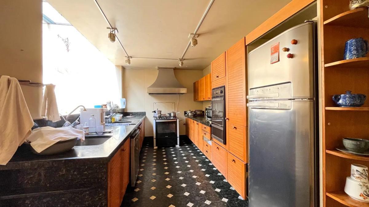 Casa, São Luiz (pampulha), 4 Quartos, 6 Vagas, 4 Suítes