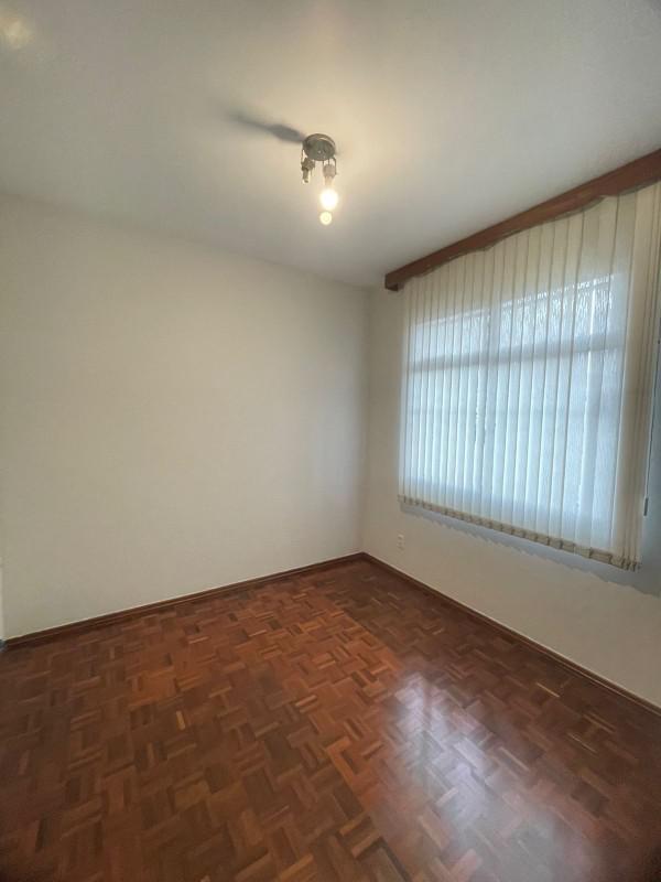 Apartamento, Sagrada Família, 3 Quartos, 2 Vagas, 1 Suíte