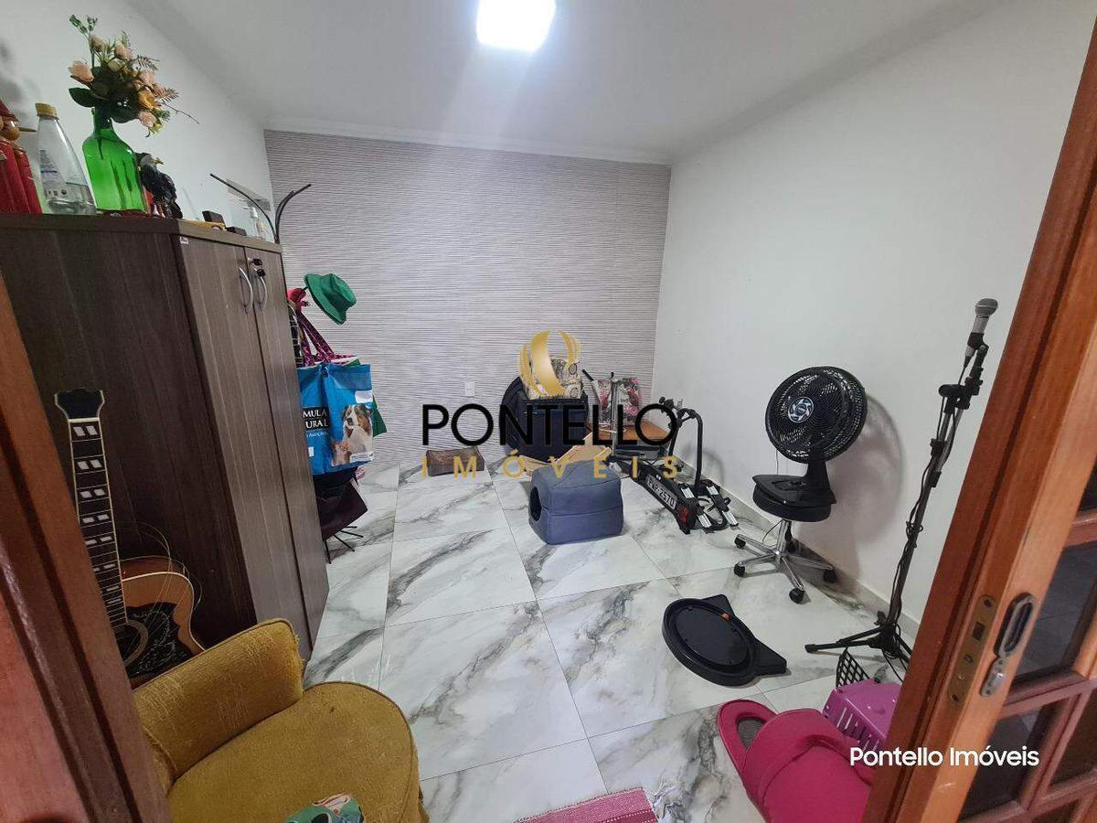 Casa, Renascença, 3 Quartos, 0 Vaga, 3 Suítes