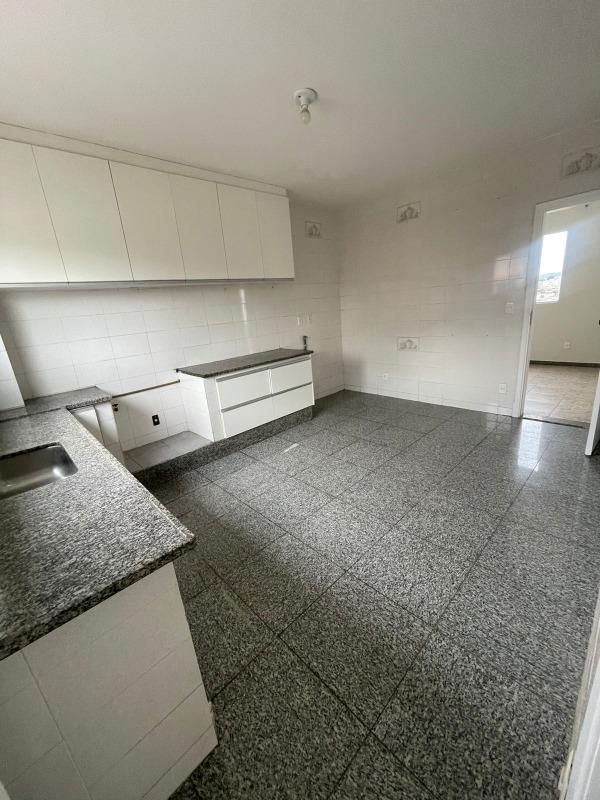 Apartamento, Sagrada Família, 4 Quartos, 2 Vagas, 2 Suítes