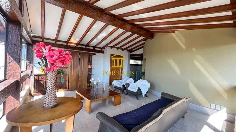 Casa, Mangabeiras, 4 Quartos, 4 Vagas, 2 Suítes