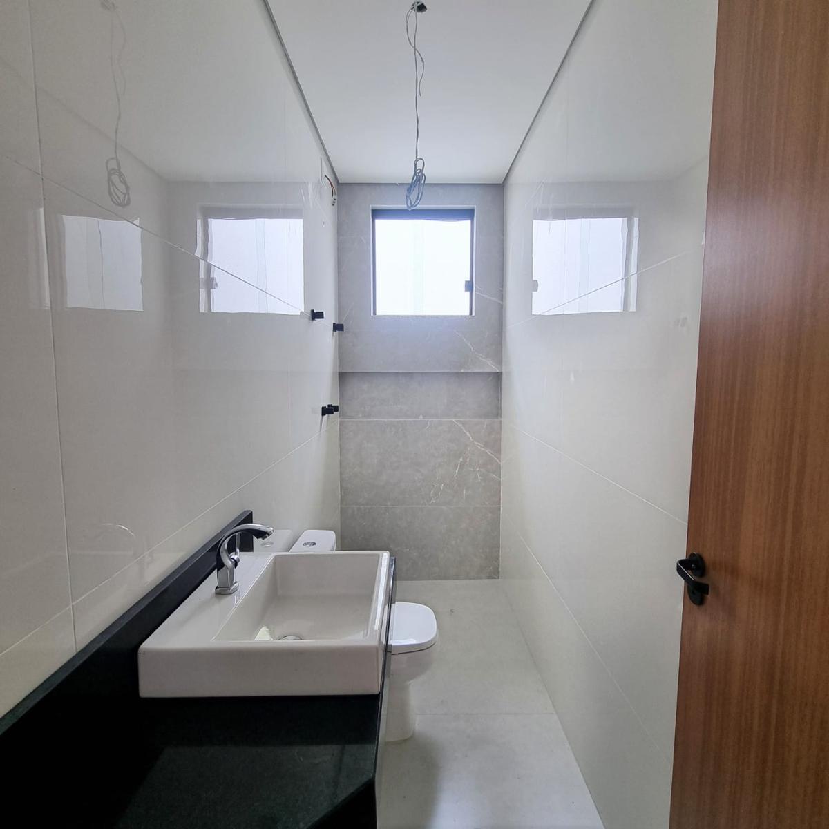 Casa, Planalto, 3 Quartos, 3 Vagas, 1 Suíte