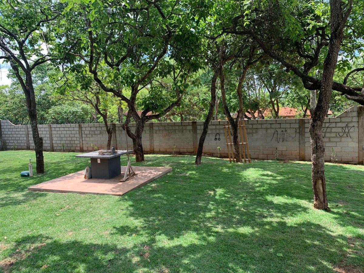 Rural, Centro, 5 Quartos, 10 Vagas, 1 Suíte