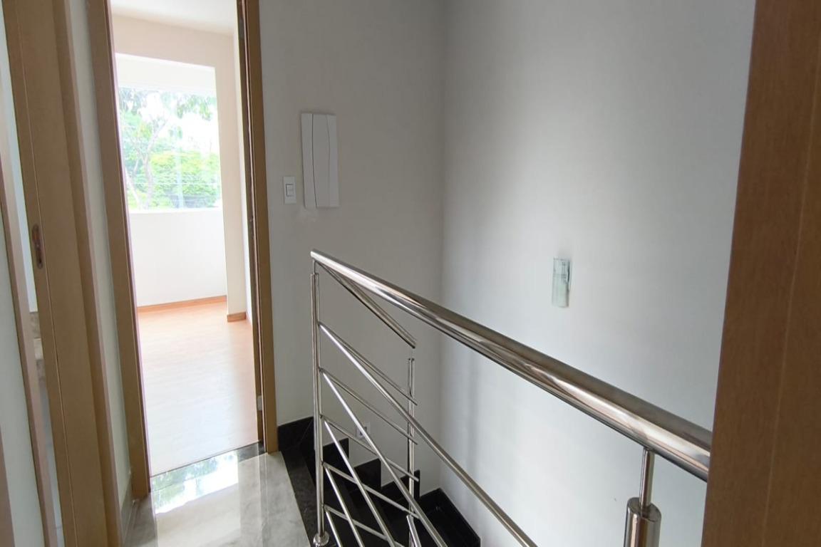 Casa, Itapoã, 3 Quartos, 2 Vagas, 1 Suíte
