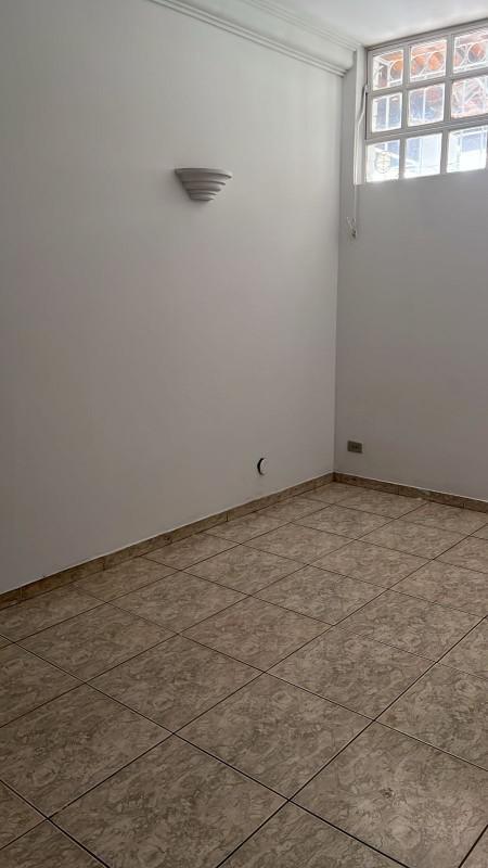 Casa, Cidade Nova, 3 Quartos, 0 Vaga