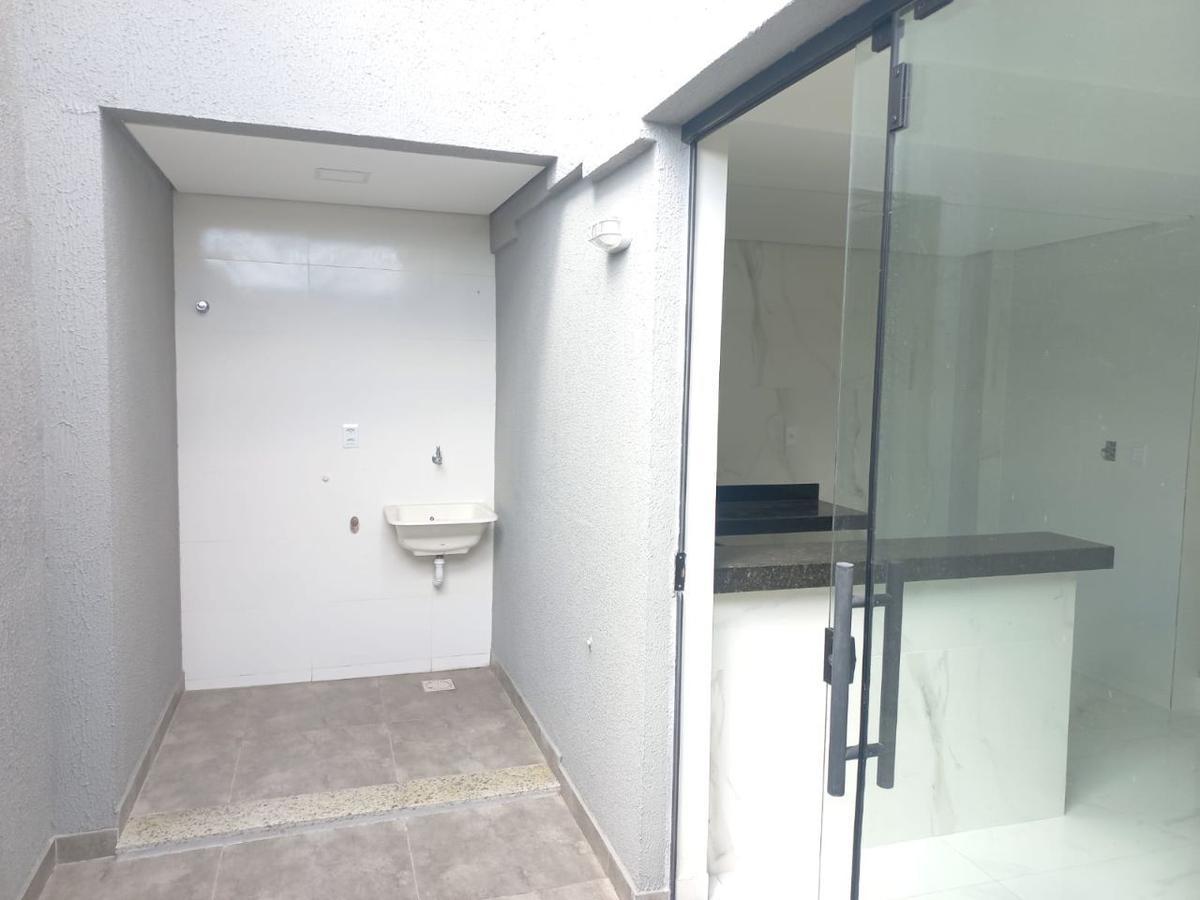 Casa, Santa Mônica, 3 Quartos, 2 Vagas, 1 Suíte