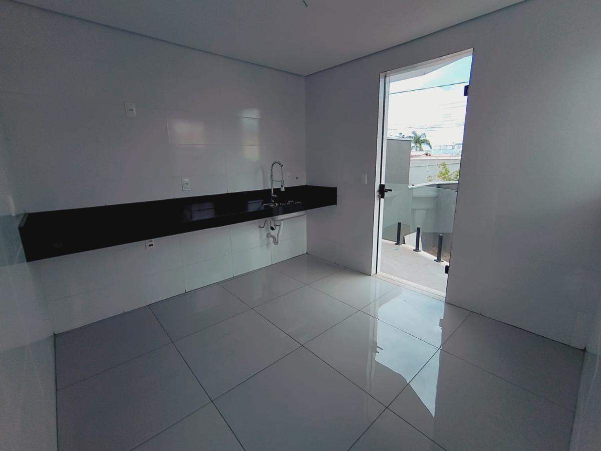 Casa, Santa Amélia, 3 Quartos, 2 Vagas, 1 Suíte