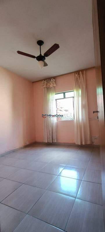 Casa, Primavera, 3 Quartos, 2 Vagas, 1 Suíte