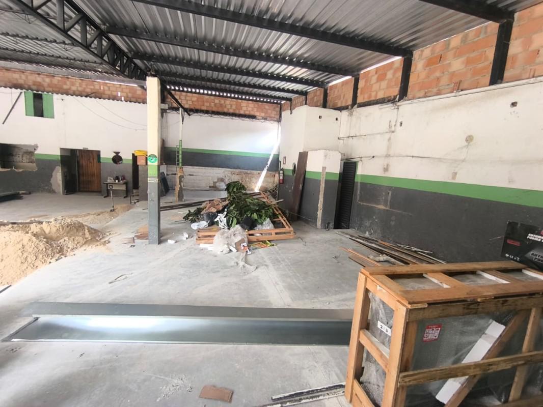 Andar, Serrano, 1 Quarto, 12 Vagas