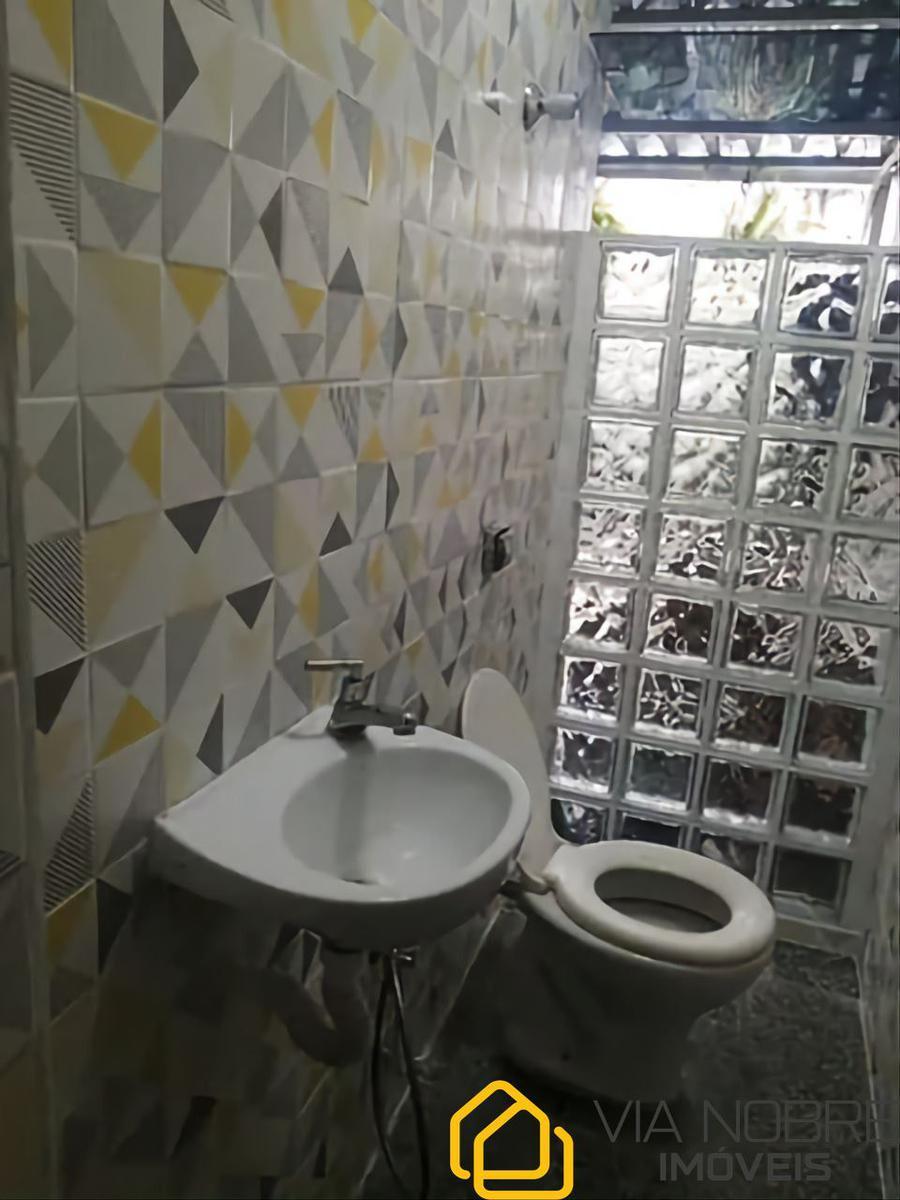Sala, Savassi