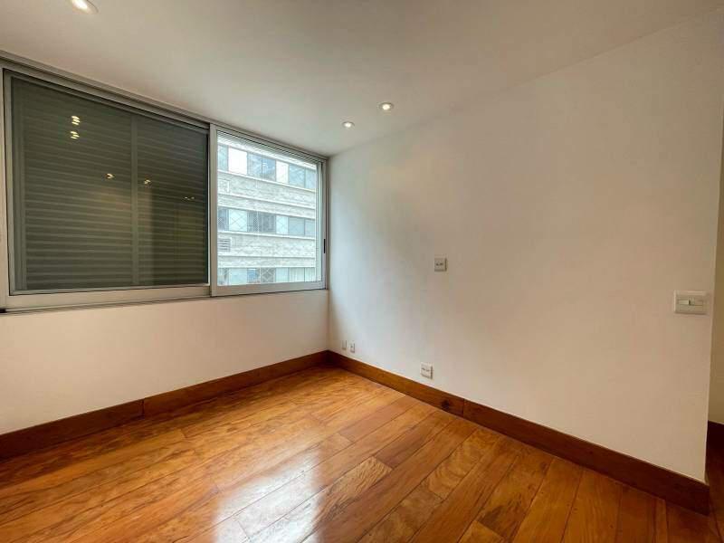 Cobertura, Savassi, 4 Quartos, 3 Vagas, 2 Suítes