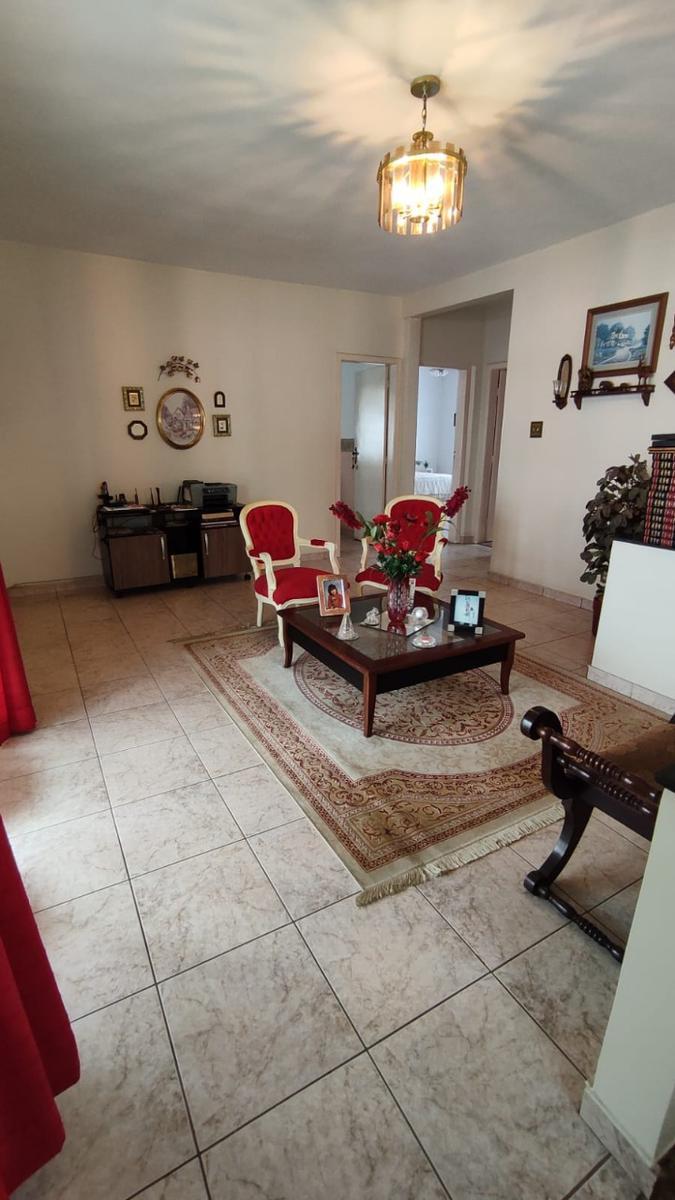 Casa, Serrano, 3 Quartos, 8 Vagas, 1 Suíte