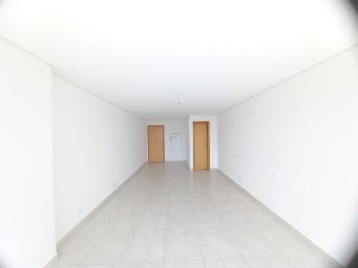 Sala, Estoril, 0 Quarto, 1 Vaga